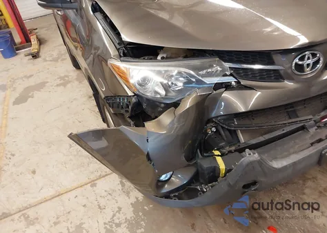 2014 Toyota Rav4 Xle z USA, uszkodzony, nr VIN JTMRFREV5ED095248